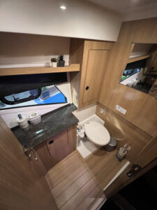 Flagship 920 гальюн