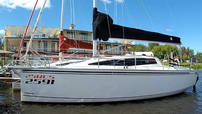 Парусная яхта Maxus 26 купить